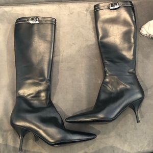 Prada black boots with short heel sz 36